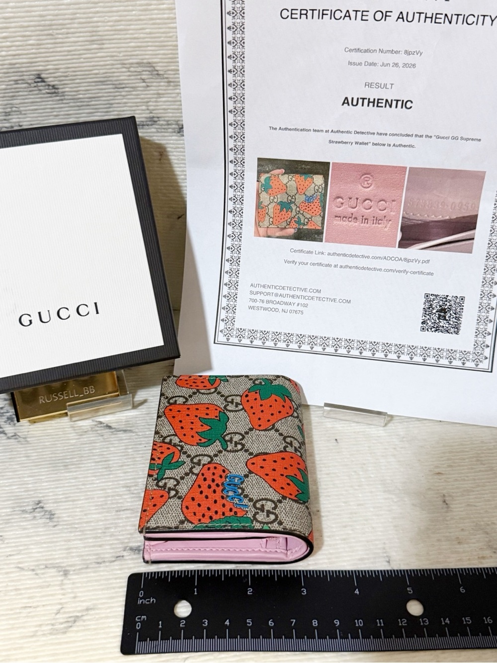 Gucci GG Supreme Strawberry Print Card Case Wallet with COA - Picture 17 of 17